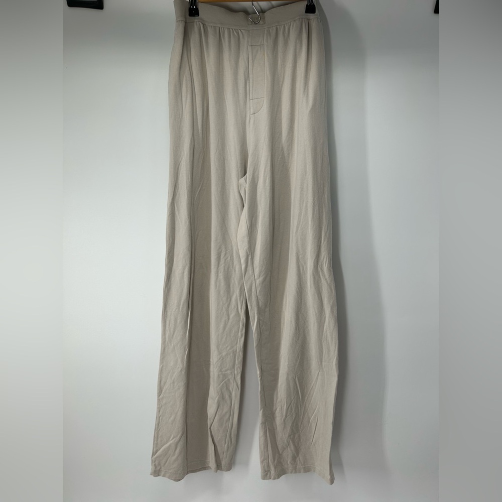 SKIMS Light Beige Chinos